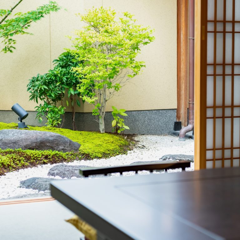 和風　庭　戸建て