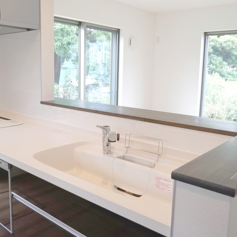 キッチンカウンター　白